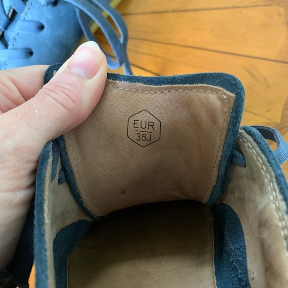 Vivo Barefoot Blue Sneakers with Gum Sole - Picture 5 of 5